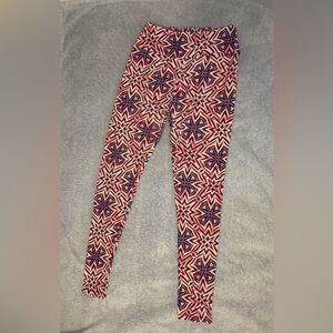 Geometric Pink and Purple Patterned Lularoe Leggings